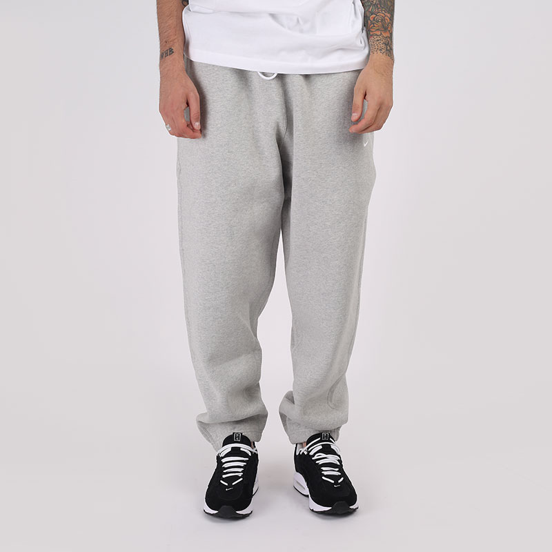 мужские серые брюки Nike NikeLab Fleece Pants CW5460-050 - цена, описание, фото 2